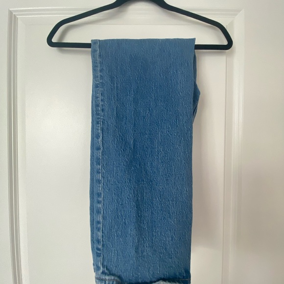 Gap high waisted cheeky ankle straight jeans. Button up front size 28 - Picture 3 of 6